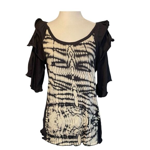 Chaser Gauzy Ruffle Shoulder Flouncy Top Gray Tie Dye Knit Short Sleeve S - Picture 1 of 9